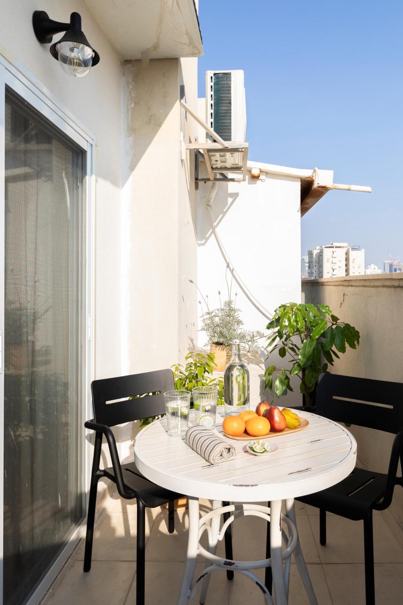 The Arlozorov Residence - By Localz Group Tel Aviv Exterior photo